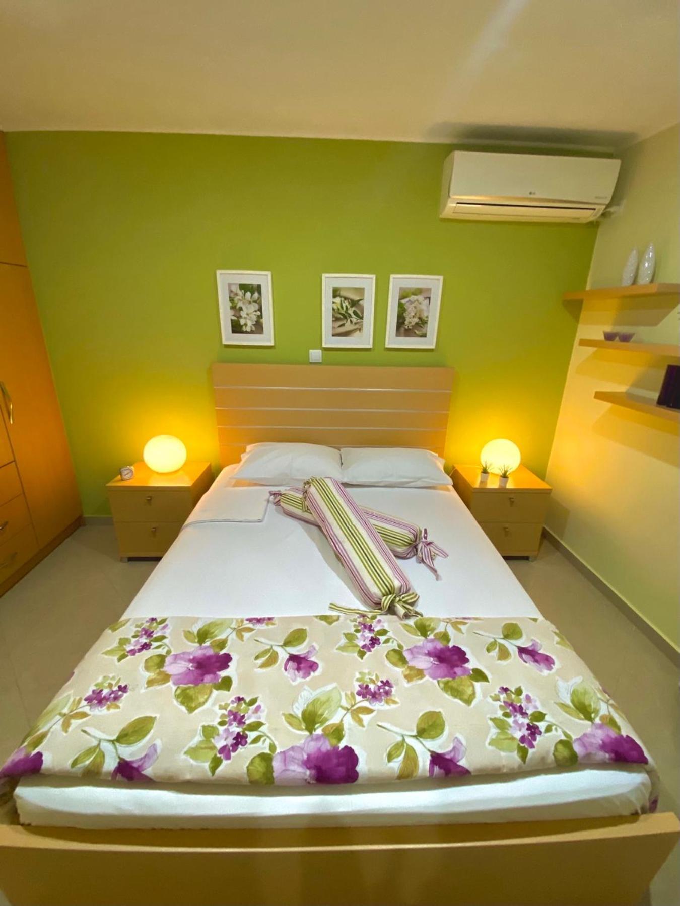 Airport Tk Luxury Home Artemida  Ngoại thất bức ảnh
